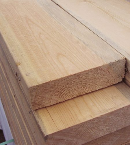 Canadian spruce Pine 2x6 (3.8 CM X 14 CM X 244 CM )